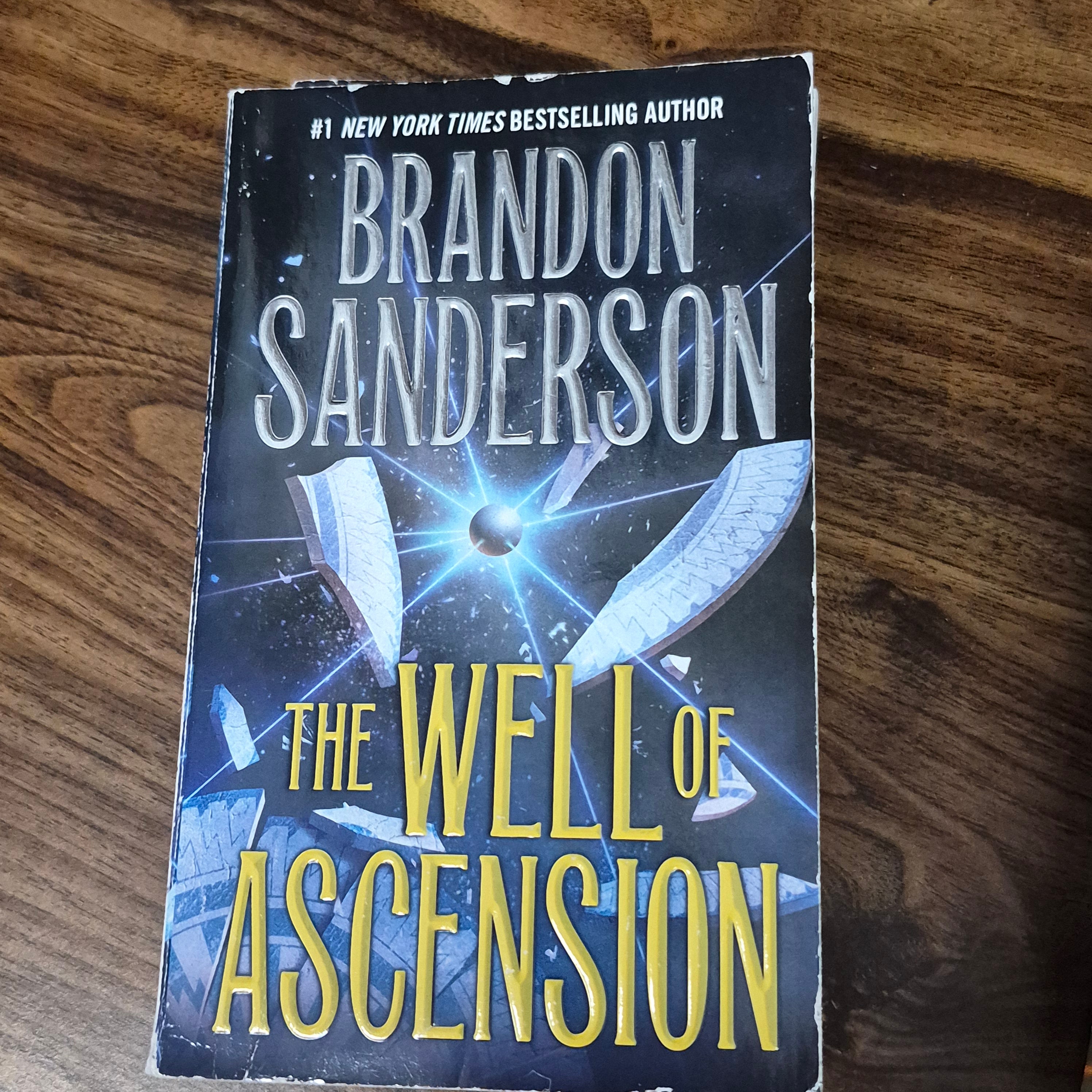 Brandon Sanderson