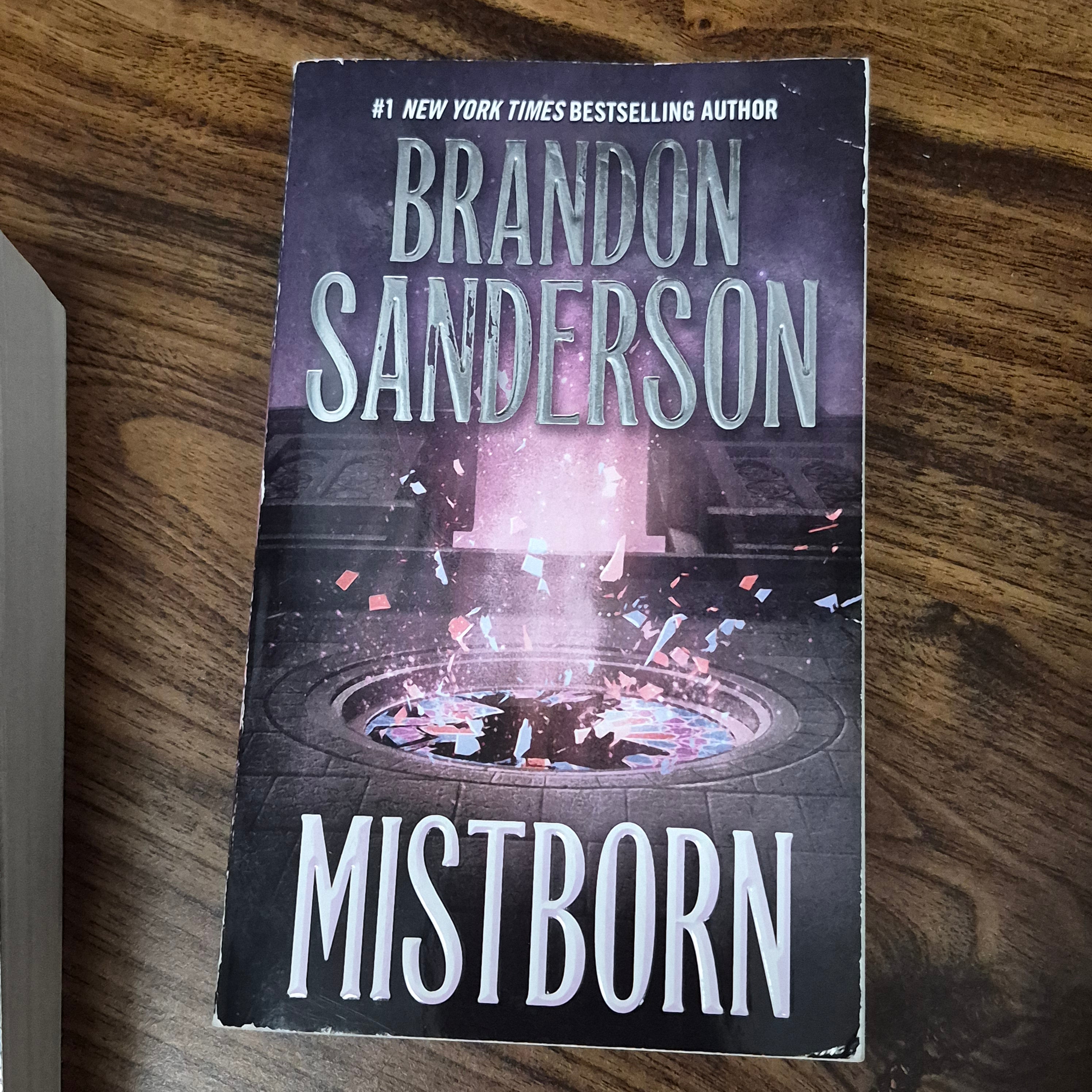 Brandon Sanderson